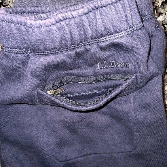 Sweatpants - Picture 9 of 9